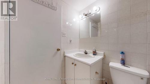 1108 - 10 Martha Eaton Way, Toronto, ON - Indoor Photo Showing Bathroom