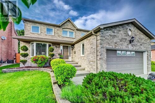 48 Lennox Crescent, Kitchener, ON - Outdoor