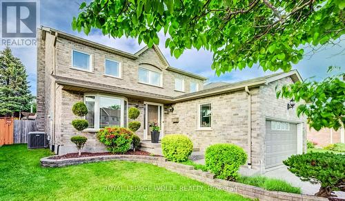 48 Lennox Crescent, Kitchener, ON - Outdoor