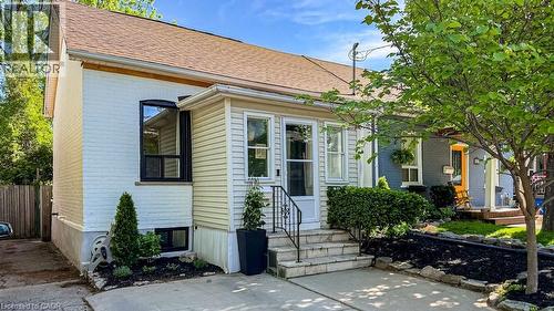 163 FERRIE Street E  Hamilton, ON L8L 3T4