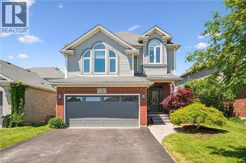 24 PEER Drive  Guelph, ON N1C 1H1