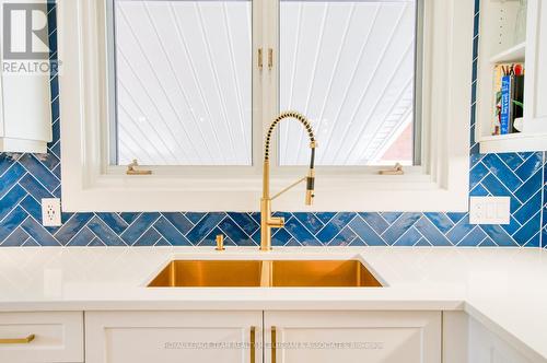 655 Browning Avenue, Ottawa, ON - Indoor Photo Showing Kitchen