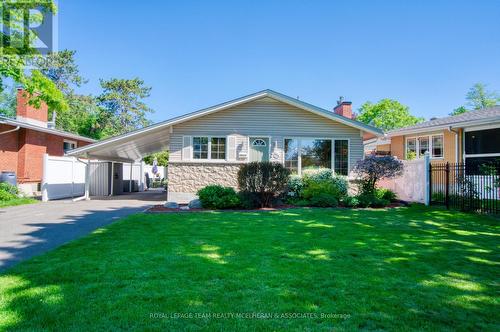 655 Browning Avenue, Ottawa, ON - Outdoor