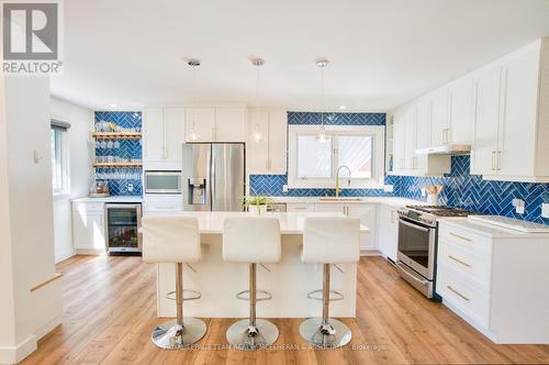 655 Browning Avenue, Ottawa, ON - Indoor Photo Showing Kitchen With Upgraded Kitchen