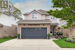 70 QUEEN CHARLOTTE CRESCENT  Kitchener, ON N2E 3N6