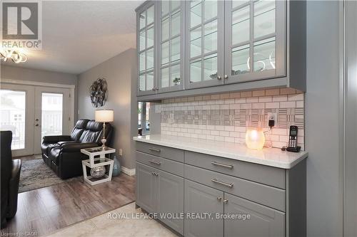 70 Queen Charlotte Crescent, Kitchener, ON - Indoor Photo Showing Other Room
