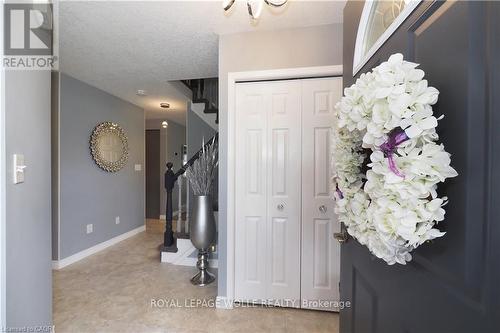 oye - 70 Queen Charlotte Crescent, Kitchener, ON - Indoor Photo Showing Other Room