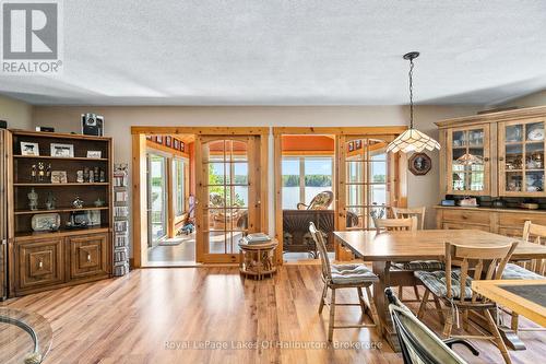 1123 Balmoral Lane, Highlands East (Glamorgan), ON - Indoor Photo Showing Dining Room