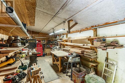 Garage Workshop - 1123 Balmoral Lane, Highlands East (Glamorgan), ON - Indoor