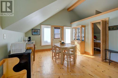 441 B Maccomish Lane, Frontenac (Frontenac South), ON - Indoor Photo Showing Dining Room