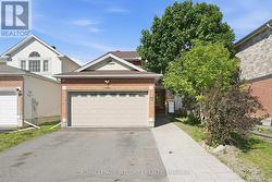 15 HALKIRK AVENUE  Ottawa, ON K2V 1B1