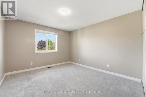 15 Halkirk Avenue, Ottawa, ON - Indoor Photo Showing Other Room