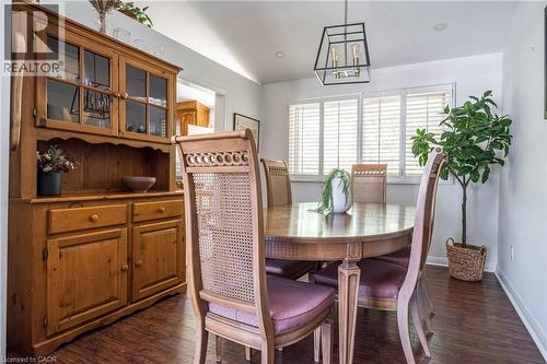 106 Cline Avenue S, Hamilton, ON - Indoor Photo Showing Dining Room