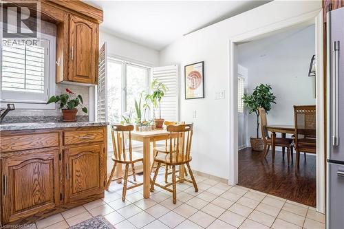 106 Cline Avenue S, Hamilton, ON - Indoor Photo Showing Dining Room