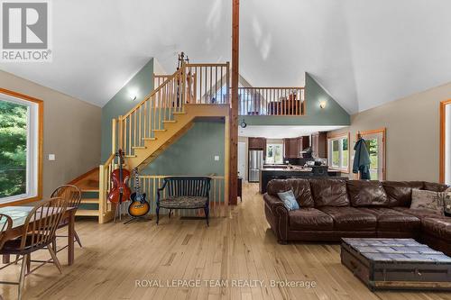 View of loft - 1622 Concession 4B, Lanark Highlands, ON - Indoor Photo Showing Living Room