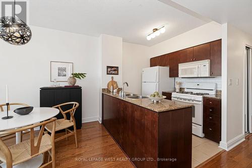 #1510 - 35 Mariner Terrace, Toronto, ON - Indoor