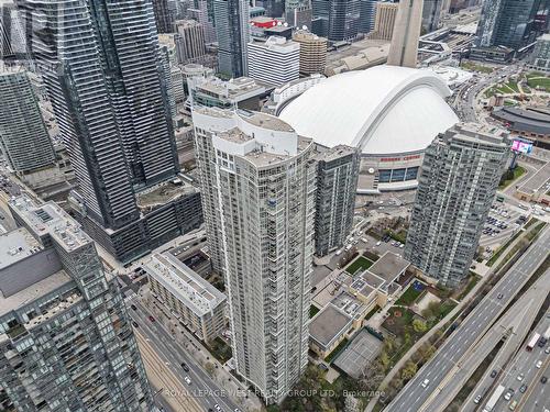 #1510 - 35 Mariner Terrace, Toronto, ON - Outdoor