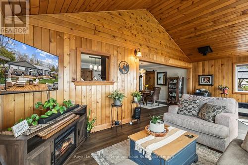 F - 1000 Garratt Road, Trent Hills, ON - Indoor Photo Showing Living Room With Fireplace