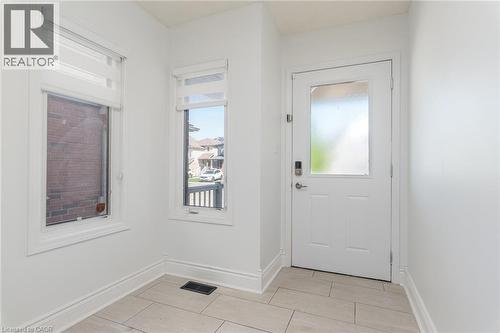 357 Parkvale Drive, Kitchener, ON - Indoor Photo Showing Other Room