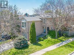 1308 VALERIE CRESCENT  Oakville, ON L6J 7E2