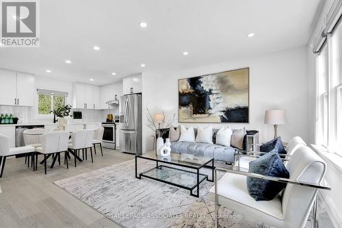 42 Rossland Road W, Oshawa, ON - Indoor