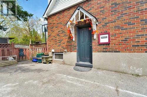 42 Rossland Road W, Oshawa, ON - Outdoor With Exterior