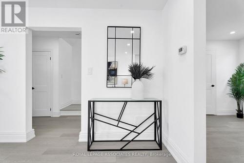 42 Rossland Road W, Oshawa, ON - Indoor Photo Showing Other Room