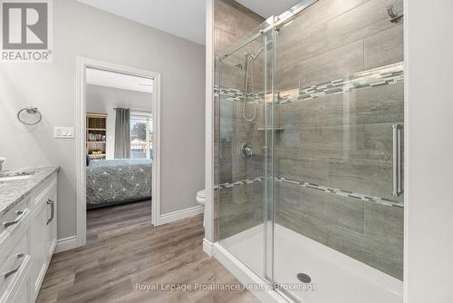 41 Singleton Street, Brighton, ON - Indoor Photo Showing Bathroom