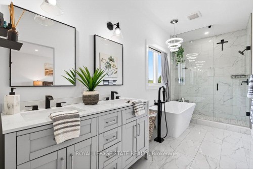 4286 Victoria Avenue, Lincoln, ON 