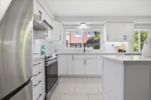 22 Snapdragon Drive, Toronto, ON 