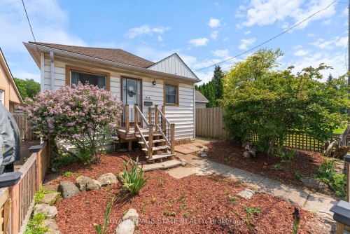 544 Mary Street, Hamilton, ON 