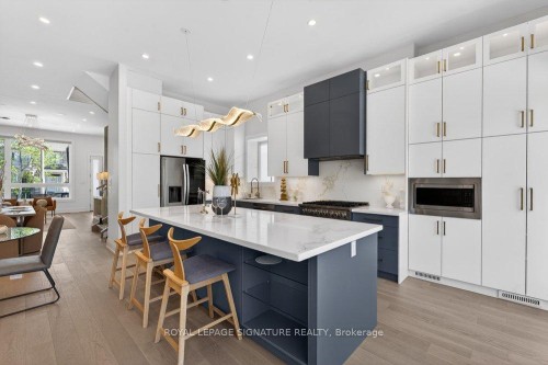 260 Dewhurst Boulevard N, Toronto, ON 