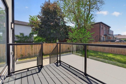 260 Dewhurst Boulevard N, Toronto, ON 