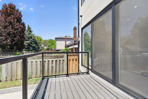 260 Dewhurst Boulevard N, Toronto, ON 