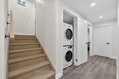 260 Dewhurst Boulevard N, Toronto, ON 
