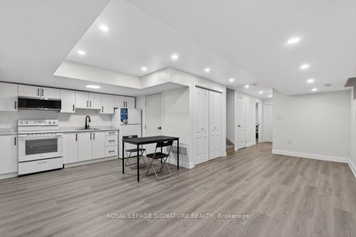 260 Dewhurst Boulevard N, Toronto, ON 