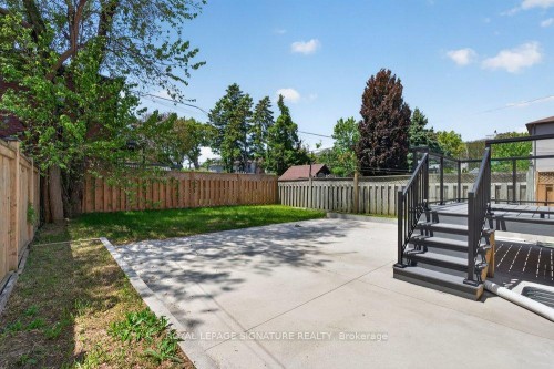 260 Dewhurst Boulevard N, Toronto, ON 