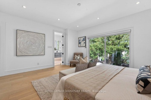 39 Derwyn Road, Toronto, ON 