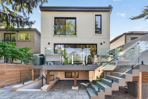 39 Derwyn Road, Toronto, ON 