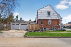 3244 St Clair Avenue EToronto, ON M1L 1V8