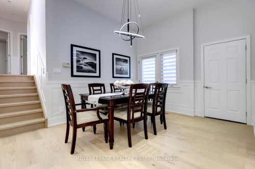 2257 Springfield Court, Mississauga, ON 
