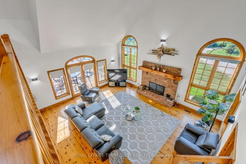 516452 7Th Line, Blue Mountains, ON 