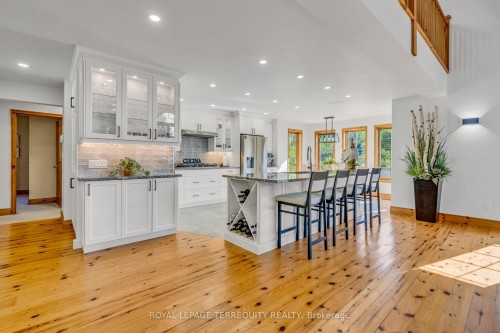 516452 7Th Line, Blue Mountains, ON 