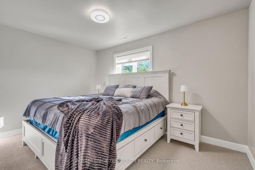 516452 7Th Line, Blue Mountains, ON 
