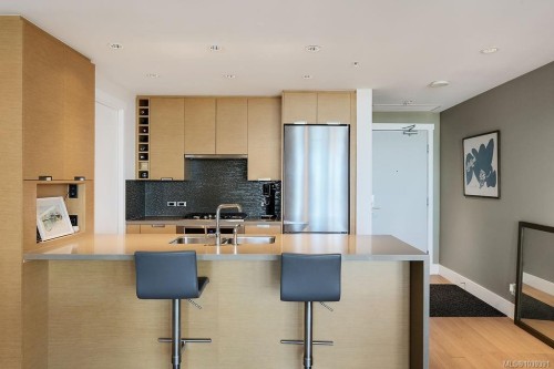 #1404-83 Saghalie Rd, Victoria, BC 