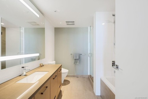 #1404-83 Saghalie Rd, Victoria, BC 