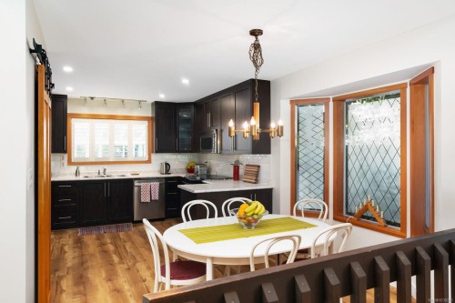793 Stelly'S Cross Rd, Central Saanich, BC 