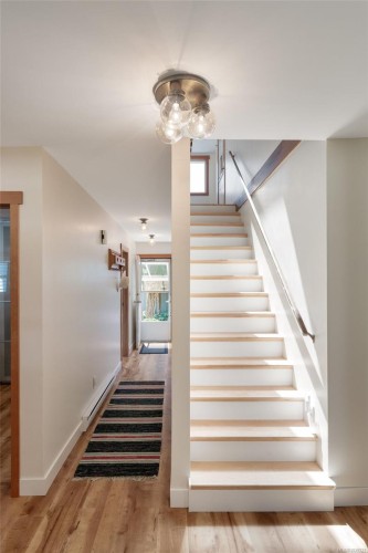 793 Stelly'S Cross Rd, Central Saanich, BC 