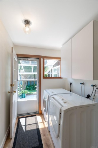 793 Stelly'S Cross Rd, Central Saanich, BC 