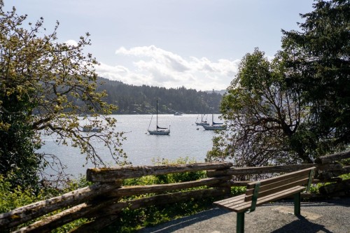 793 Stelly'S Cross Rd, Central Saanich, BC 